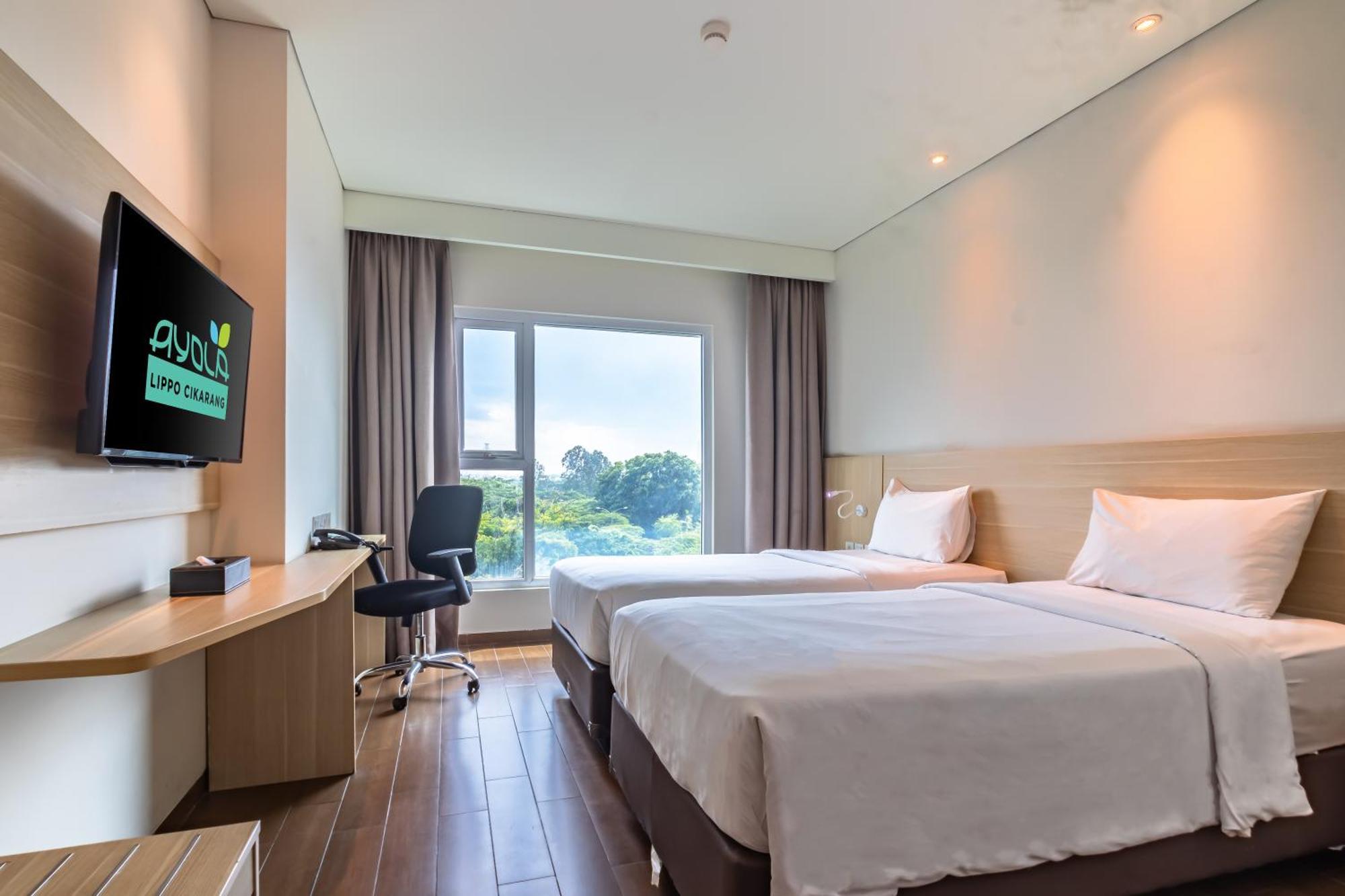 Hotel Ayola Lippo Cikarang Eksteriør bilde